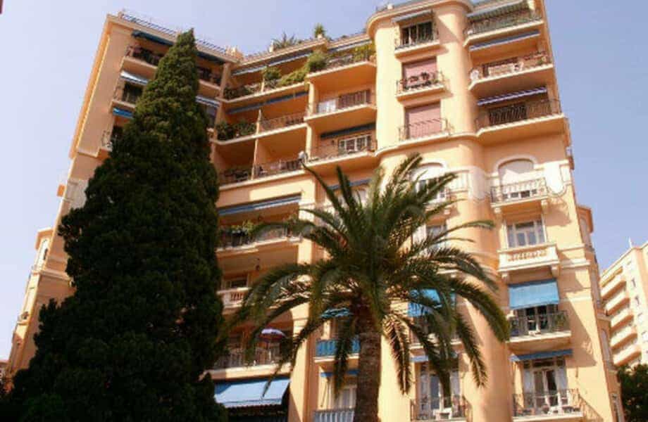 3-ROOM PENTHOUSE WITH PANORAMIC SEA VIEW - STEPS AWAY FROM CARRÉ D'OR, MONTE CARLO